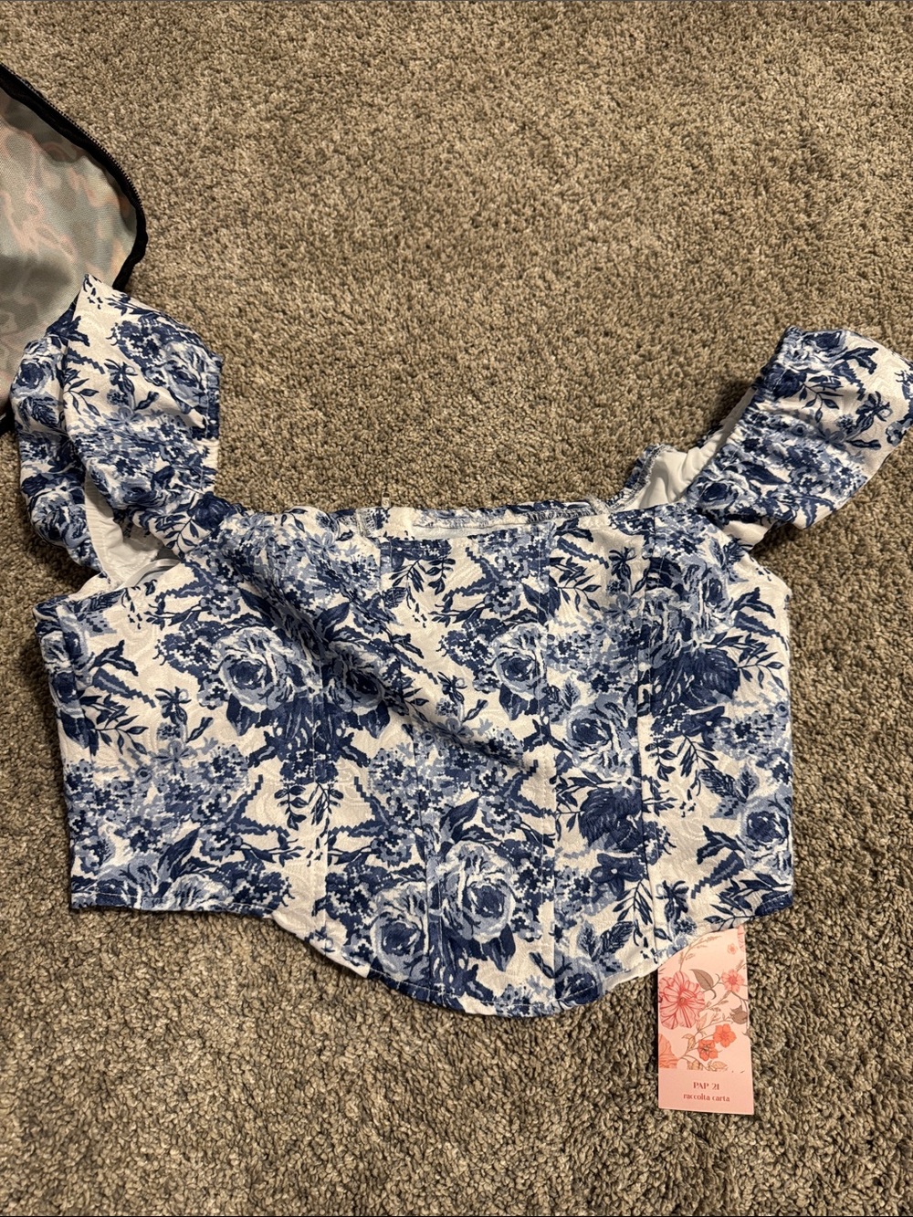SHEIN White and Blue Floral Ruffle Strap Crop Top